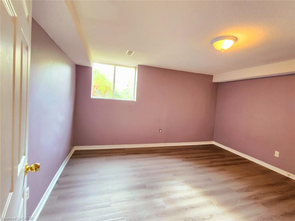 B-25 Gosling Gardens Property Photo 8