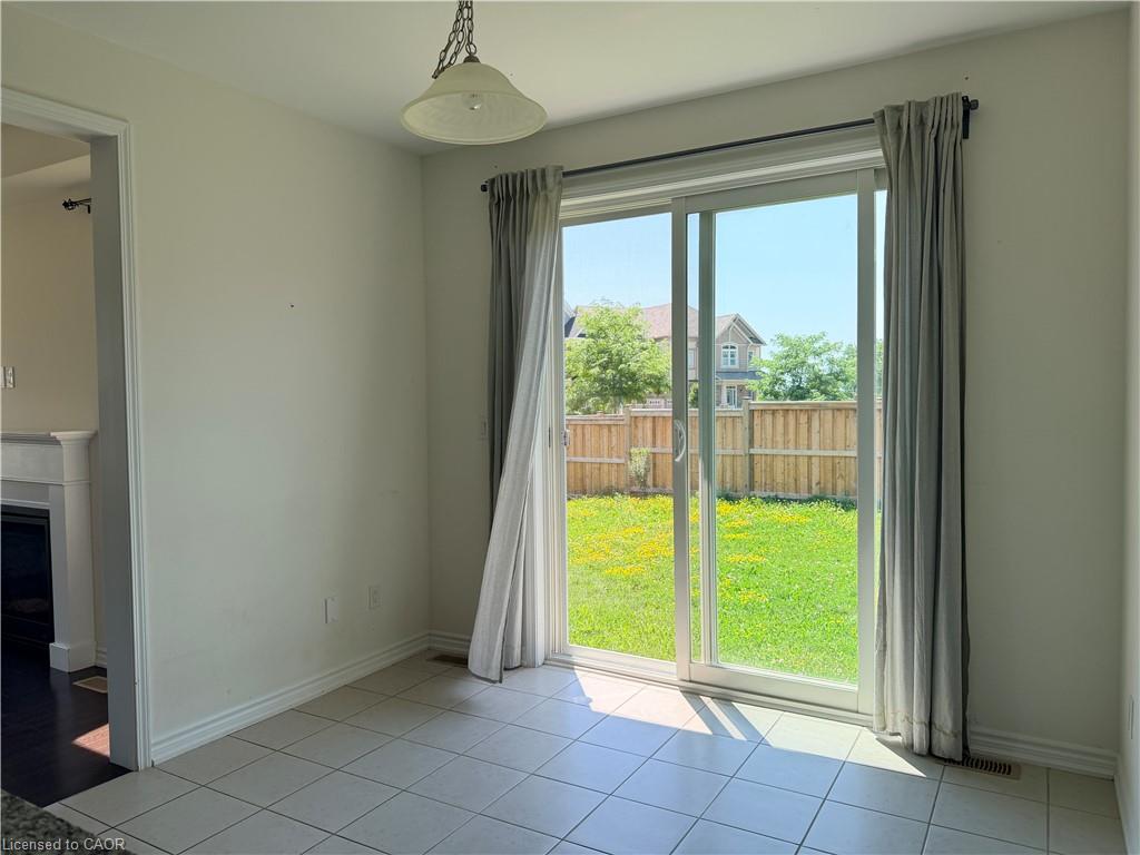 40 Wannamaker Crescent Property Photo 12