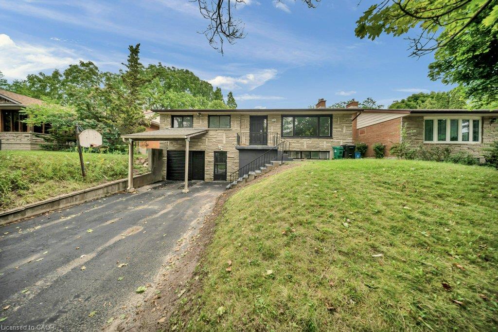 396 Hazel Street Property Photo 4