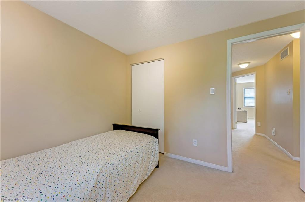 42 Briarmeadow Crescent Property Photo 21