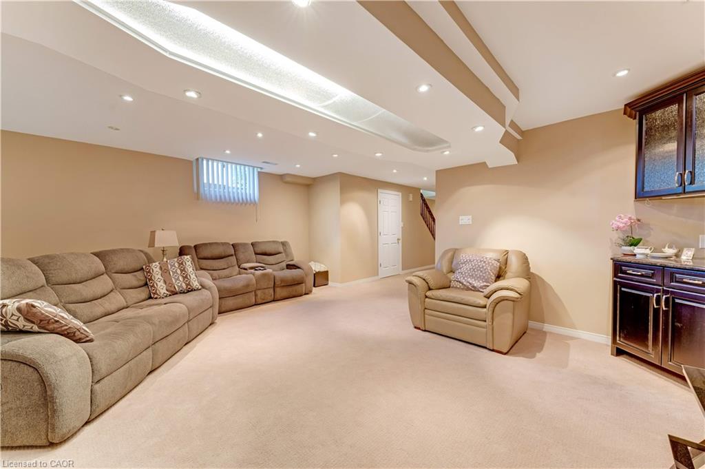 42 Briarmeadow Crescent Property Photo 30