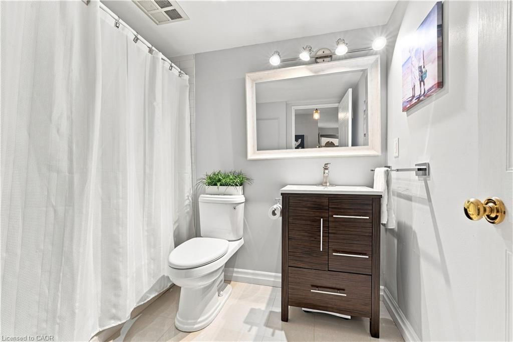 312-1110 Walden Circle Property Photo 24