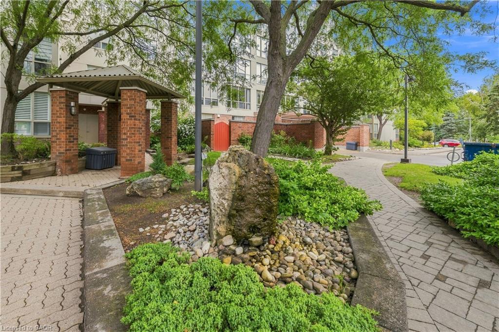 312-1110 Walden Circle Property Photo 39