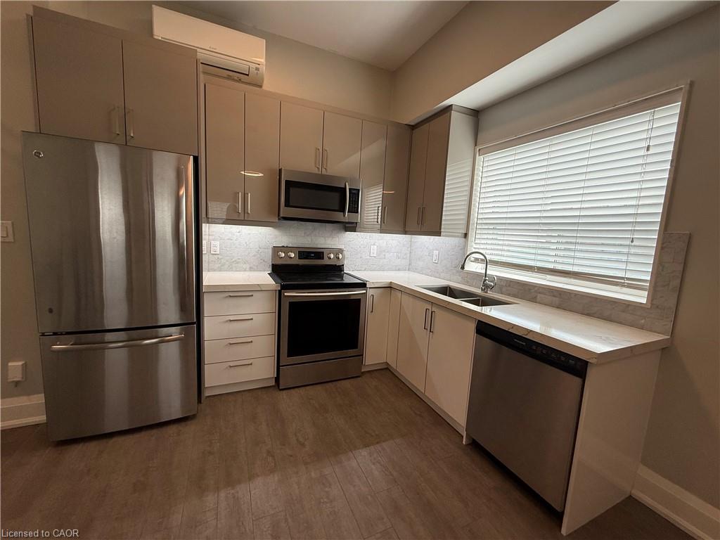 3-2548 Eglinton Avenue W Property Photo 1