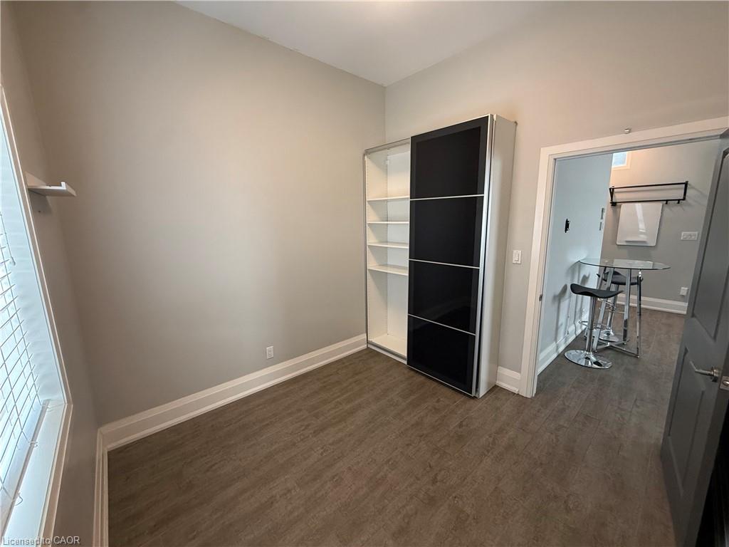 3-2548 Eglinton Avenue W Property Photo 7