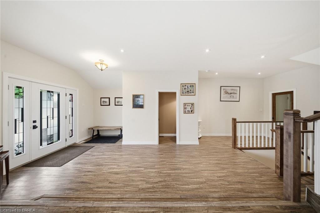 5 Echo Villa Avenue Property Photo 7