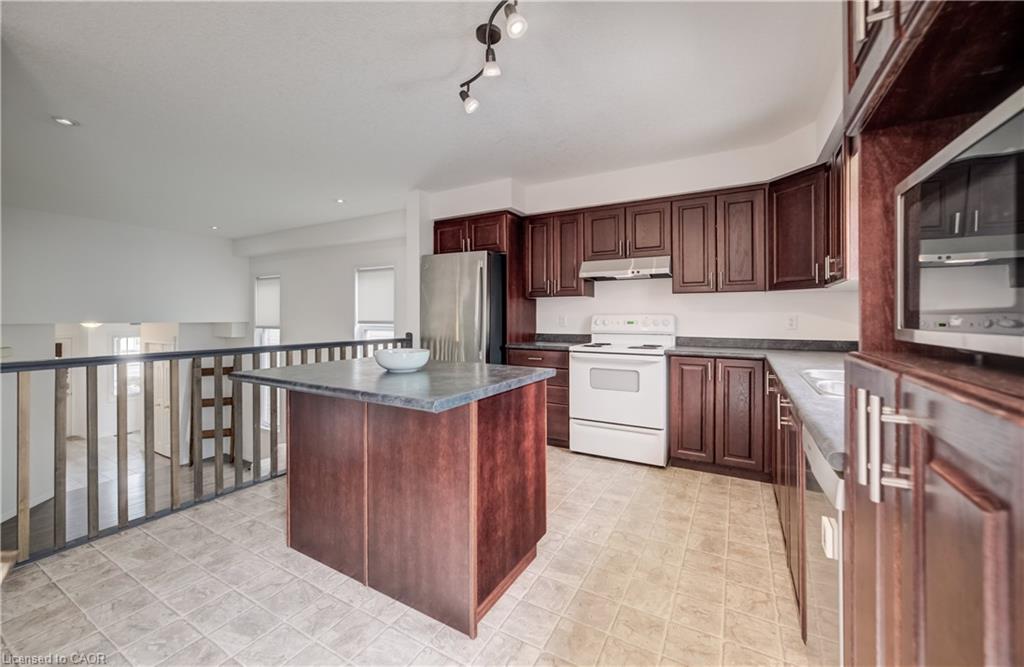 67 Chantilly Street Property Photo 13