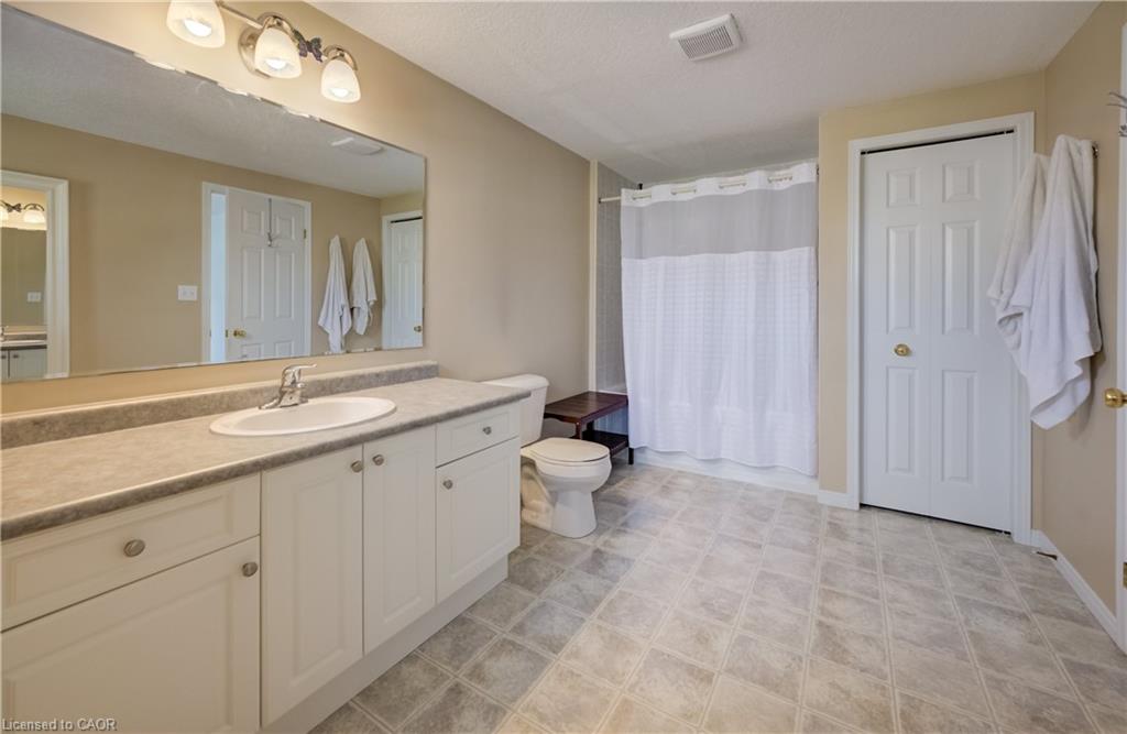 67 Chantilly Street Property Photo 24