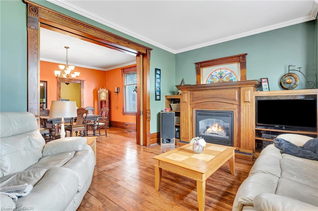 199 Ellen Street Property Photo 10