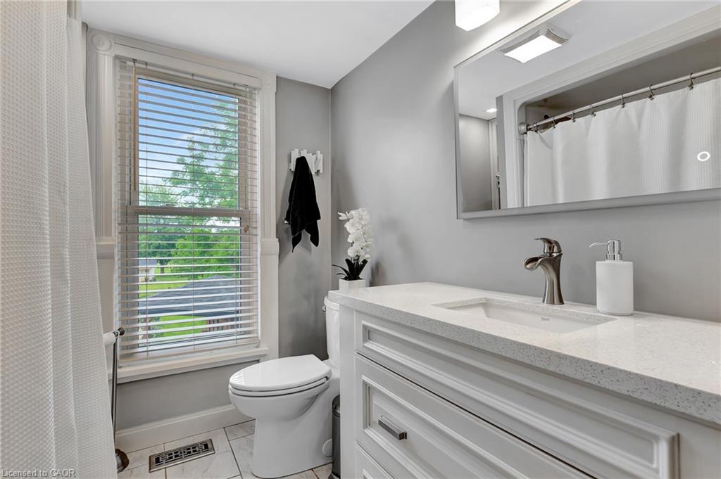 199 Ellen Street Property Photo 30