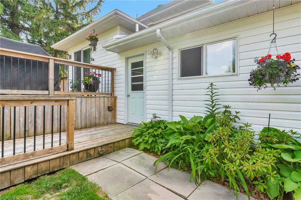199 Ellen Street Property Photo 43