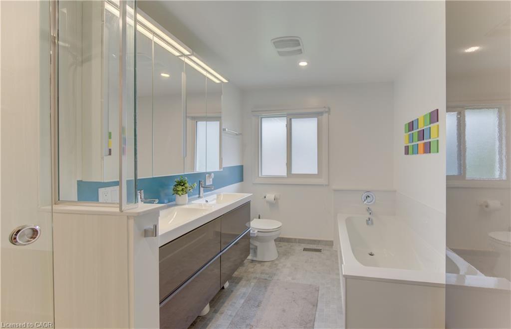 51 Charlotte Crescent Property Photo 23