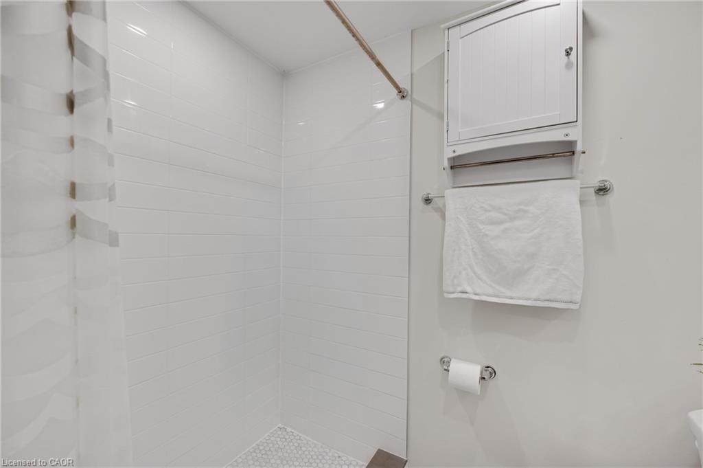 2265 Middlesmoor Crescent Property Photo 24
