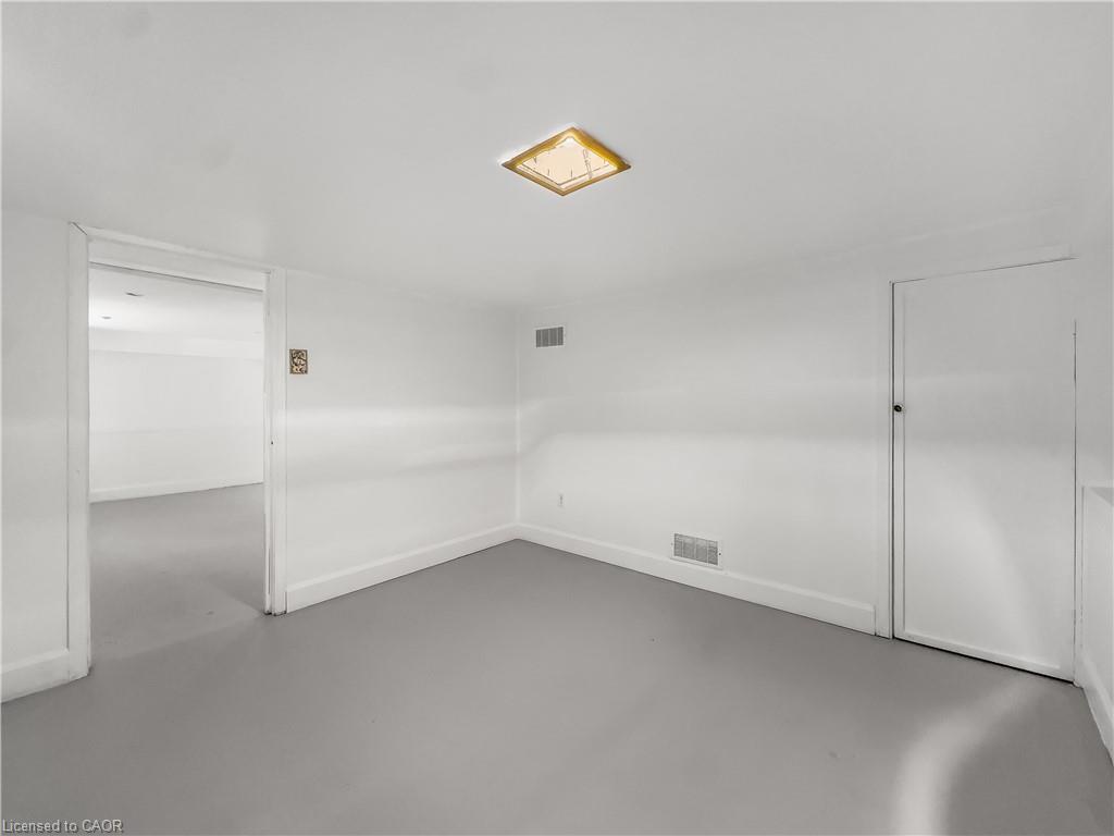 84 Carleton Street Property Photo 15