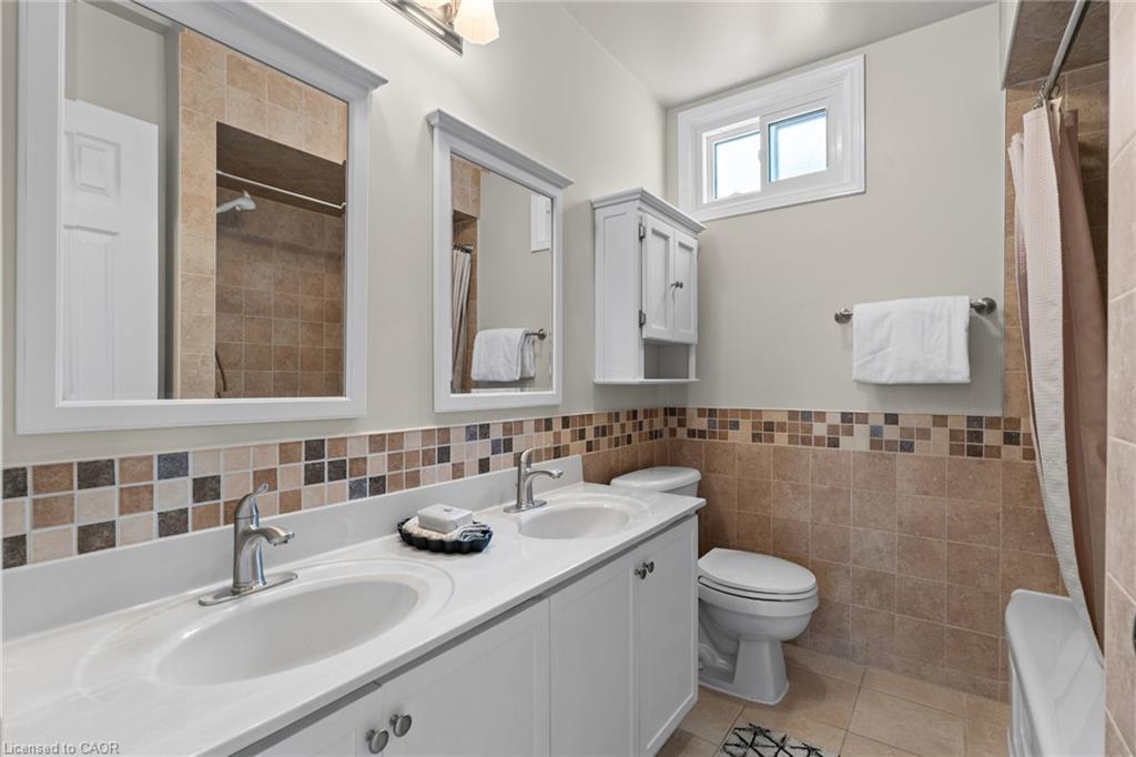 1610 Heathside Crescent Property Photo 30