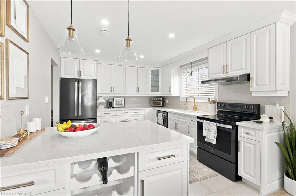 15 Quay Court Property Photo 10