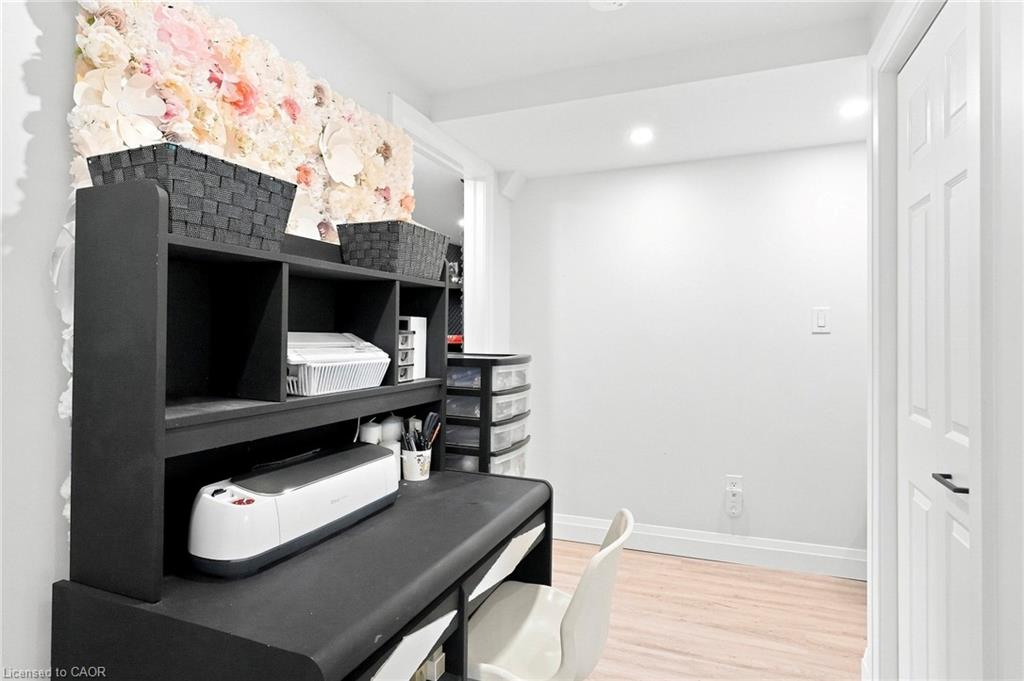 15 Quay Court Property Photo 32