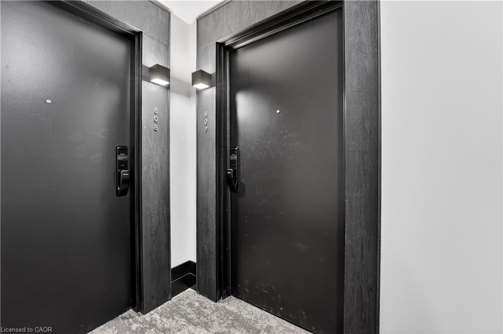809-461 Green Road Property Photo 2