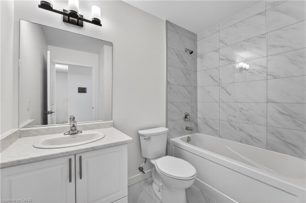 809-461 Green Road Property Photo 6
