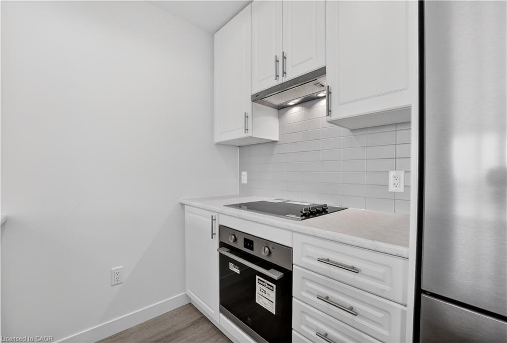 809-461 Green Road Property Photo 9