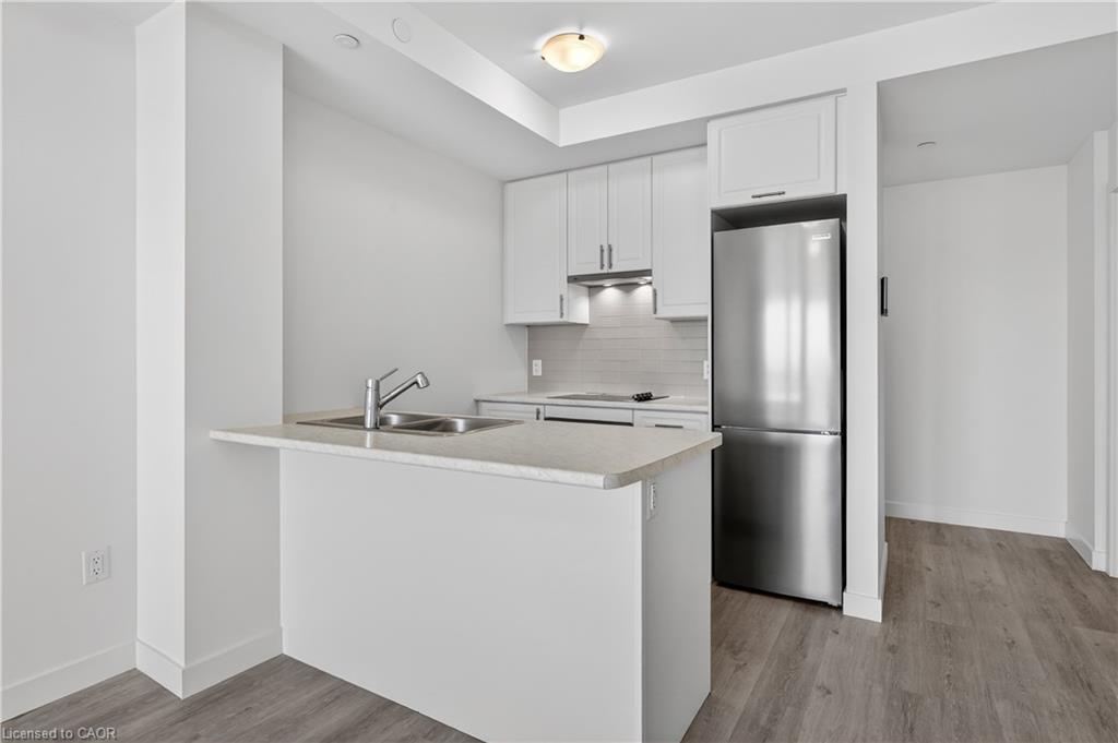 809-461 Green Road Property Photo 17
