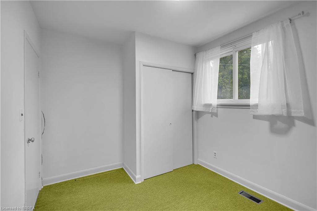 1097 Colborne Street W Property Photo 15