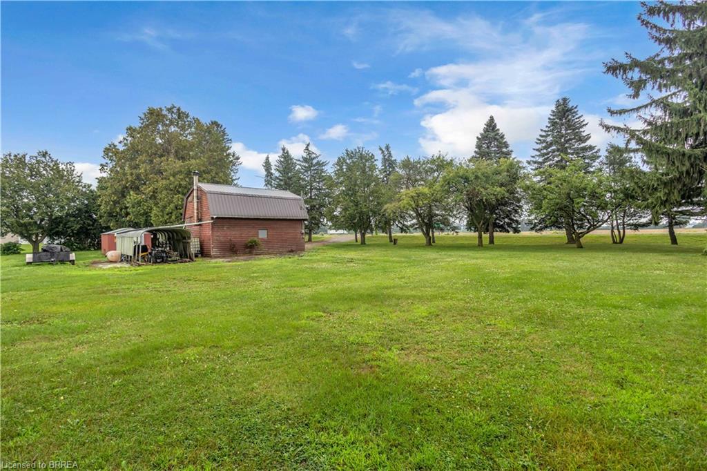 1097 Colborne Street W Property Photo 26
