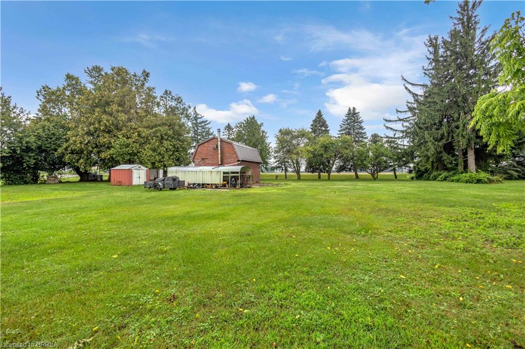 1097 Colborne Street W Property Photo 27