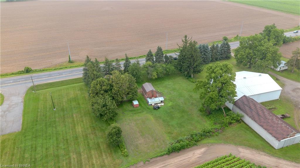1097 Colborne Street W Property Photo 32