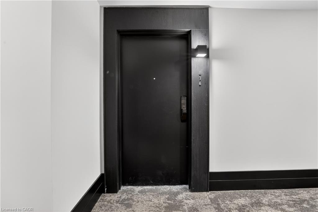 816-461 Green Road Property Photo 2