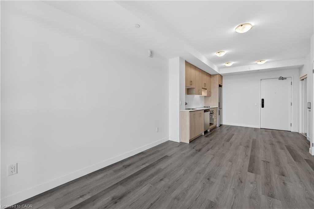 816-461 Green Road Property Photo 17