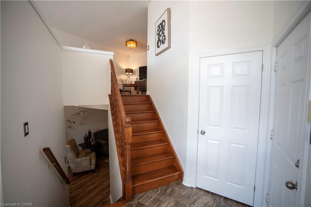 57 Ossington Drive Property Photo 3