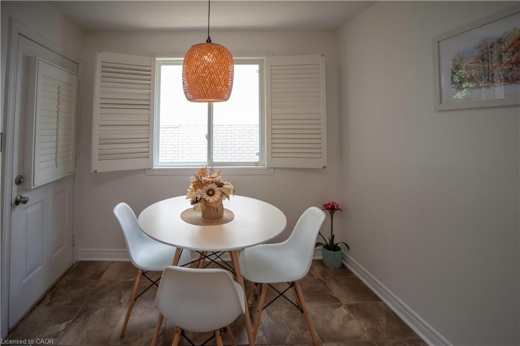 57 Ossington Drive Property Photo 16