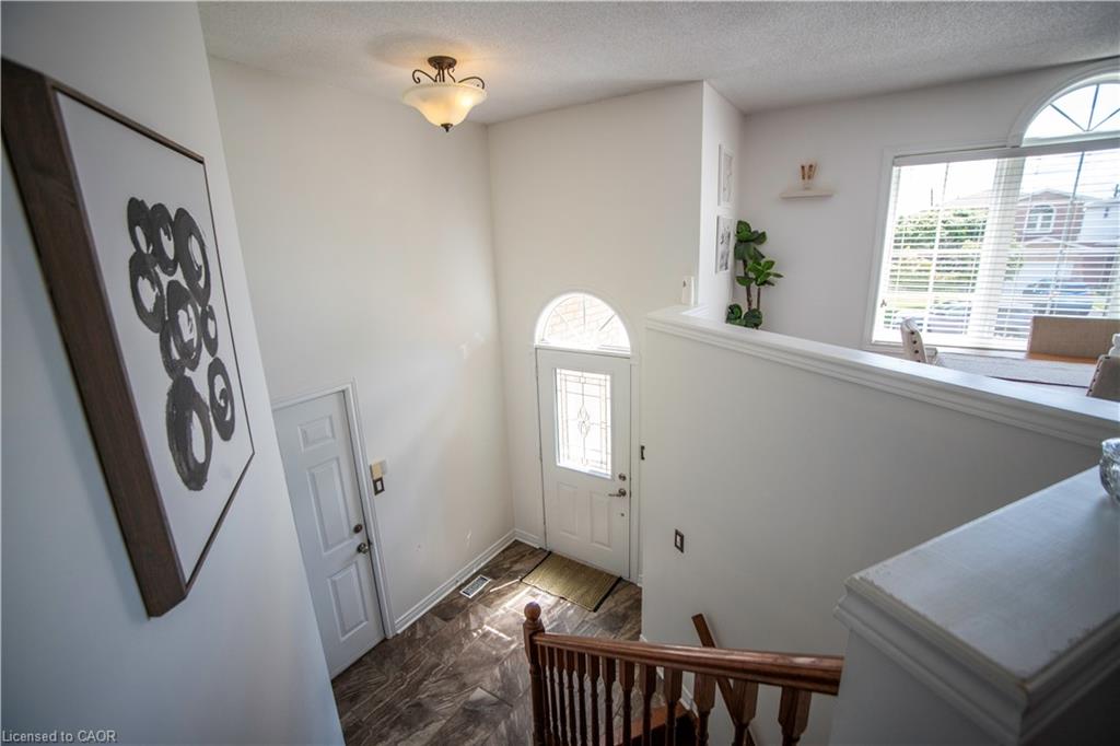 57 Ossington Drive Property Photo 30