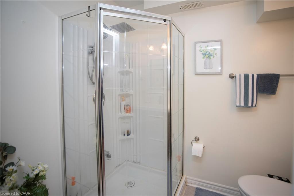 57 Ossington Drive Property Photo 41