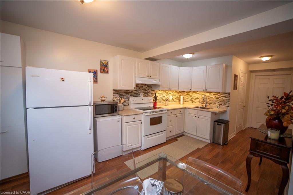 57 Ossington Drive Property Photo 43