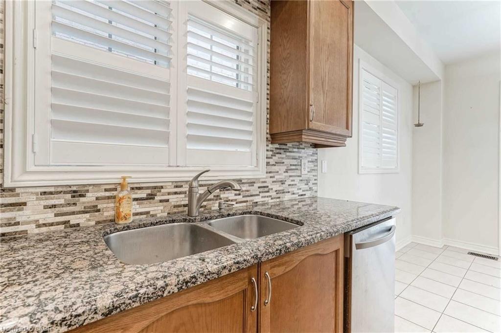 3 Coolwater Drive Property Photo 8
