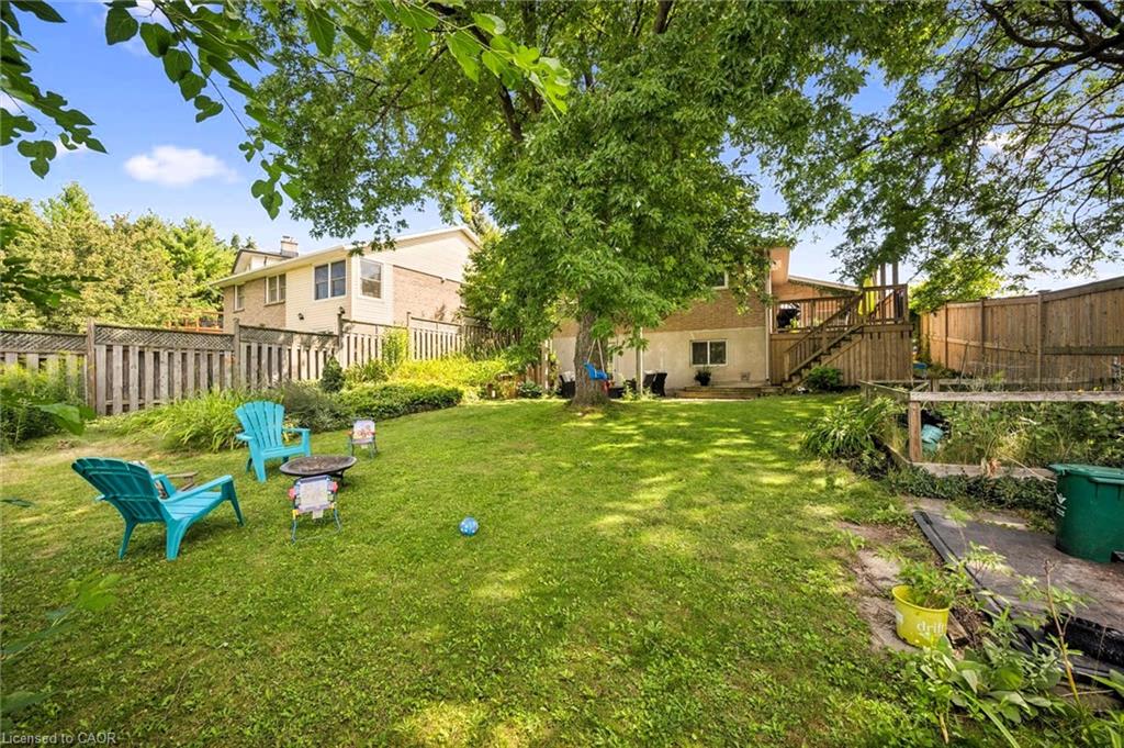 46 Southwood Court Property Photo 33