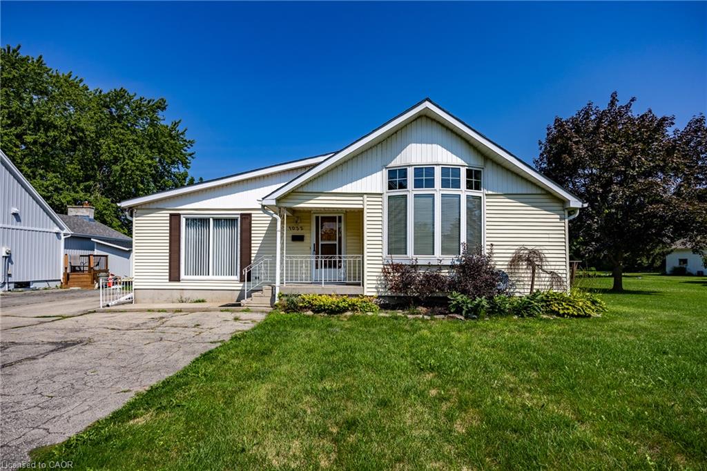 1032 Main Street Property Photo 1