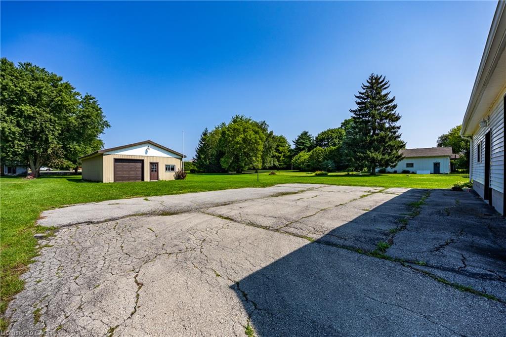 1032 Main Street Property Photo 6