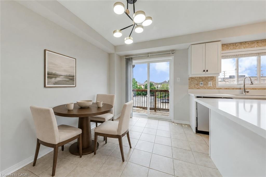 2418 Adamvale Crescent Property Photo 11