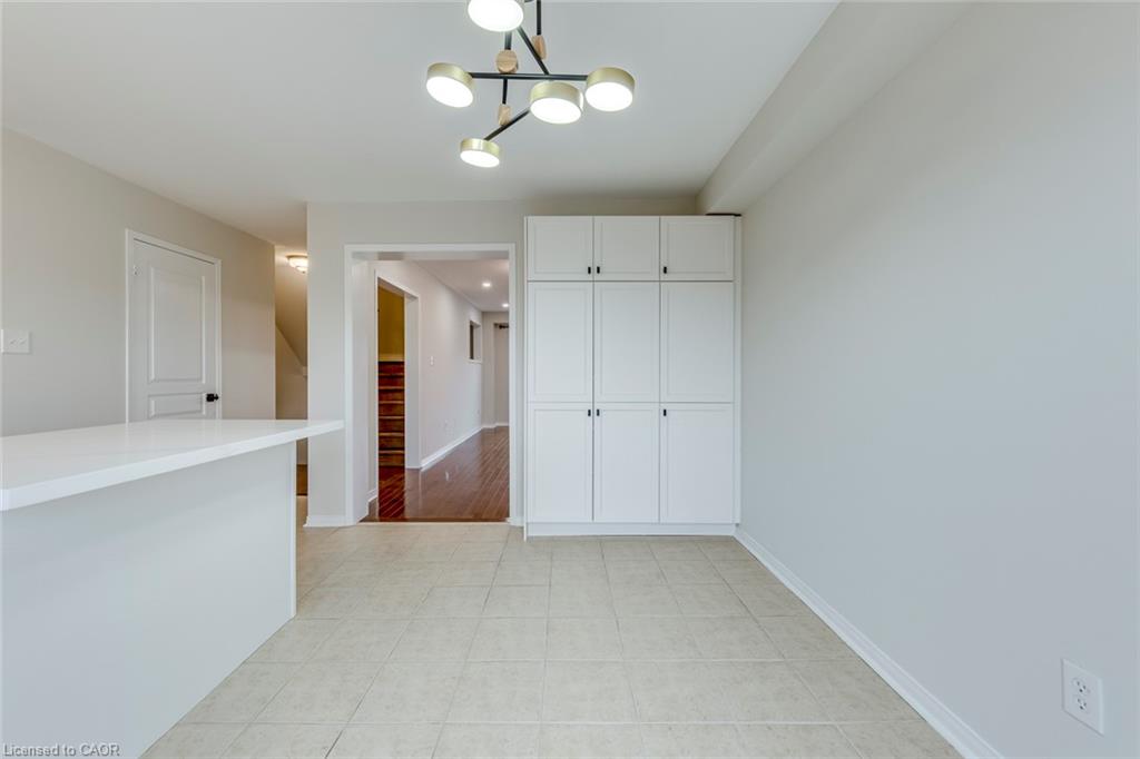 2418 Adamvale Crescent Property Photo 12