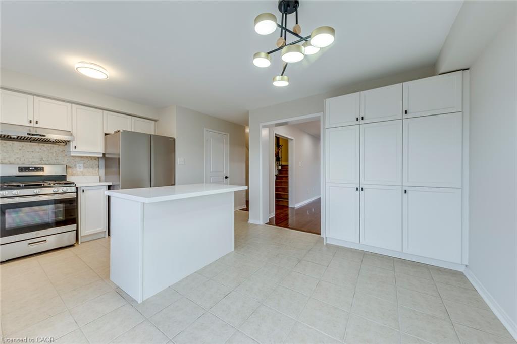 2418 Adamvale Crescent Property Photo 13
