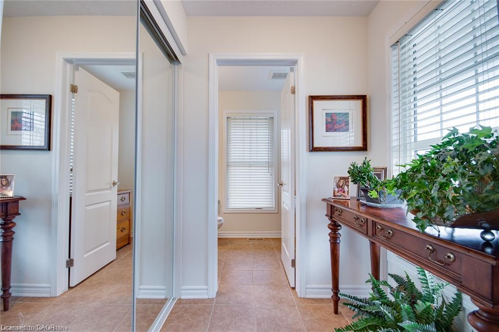 18 Blue Oak Street Property Photo 7