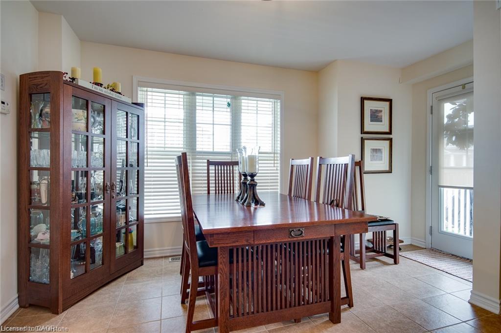 18 Blue Oak Street Property Photo 12