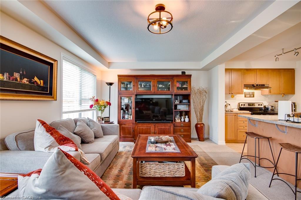 18 Blue Oak Street Property Photo 15