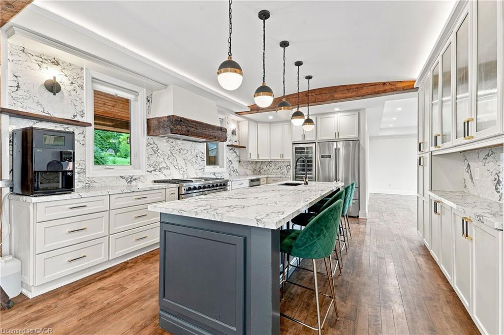 2019 Dundas Street Property Photo 9