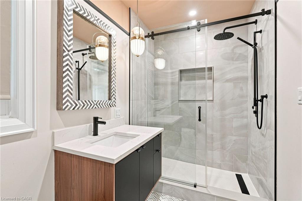 2019 Dundas Street Property Photo 15