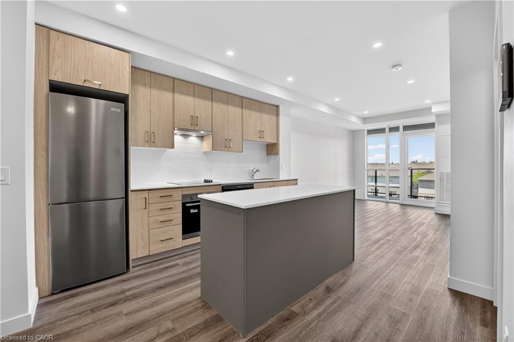 304-461 Green Road Property Photo 5