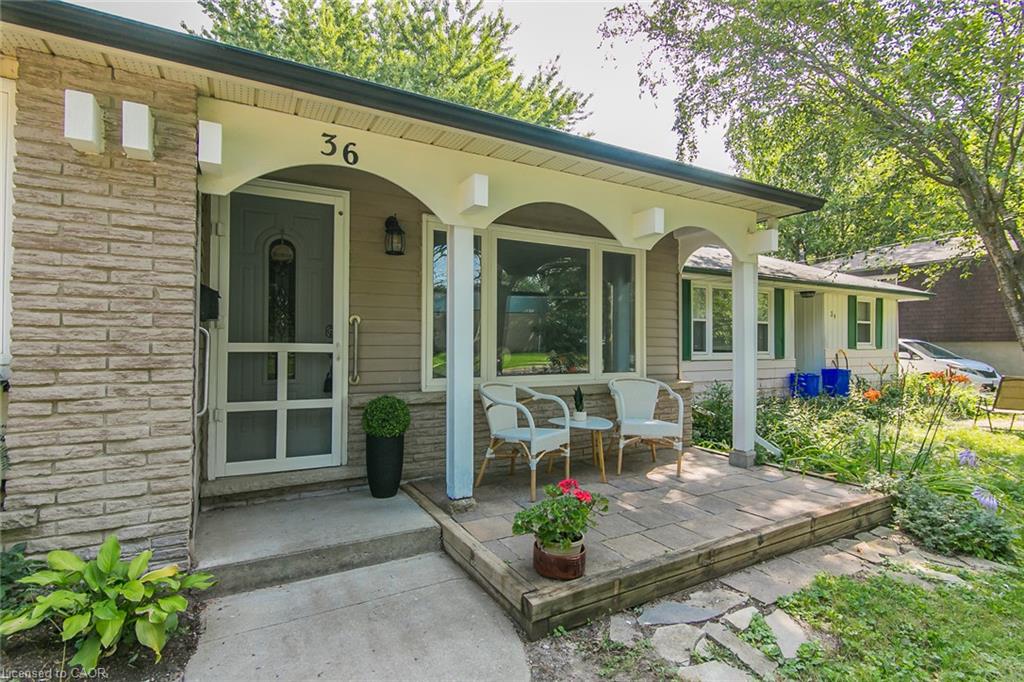 36 Amos Avenue Property Photo 6